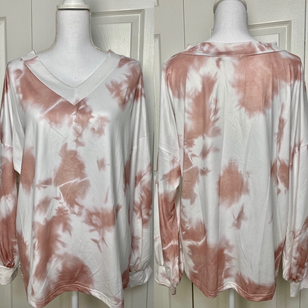 Long Sleeve Tie Dye V Neck Top